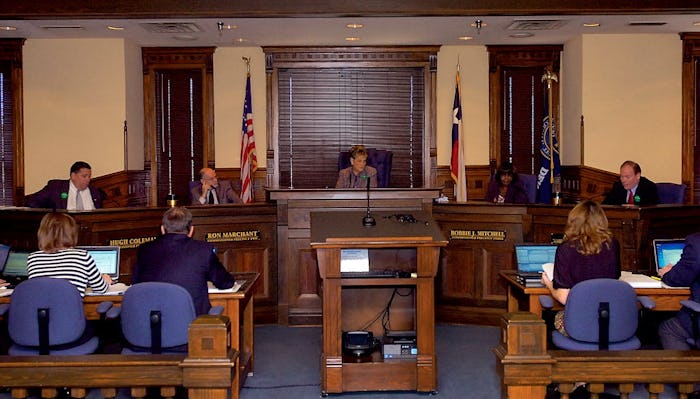County commissioners to appoint voting members to the 2017-18 Denton County Historical Commission